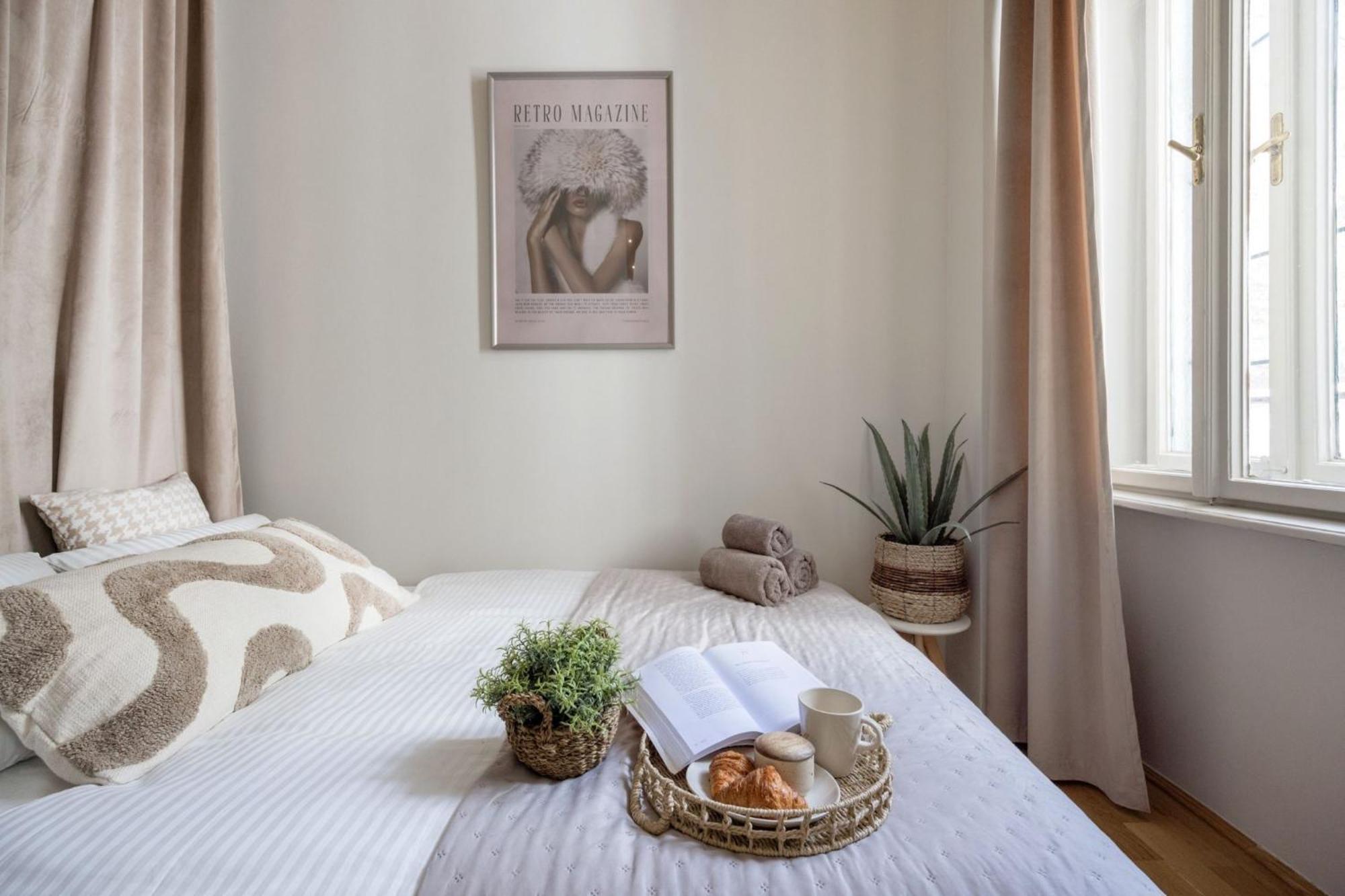 Timeless Elegant Apartment By Opera House Budapest Exteriör bild