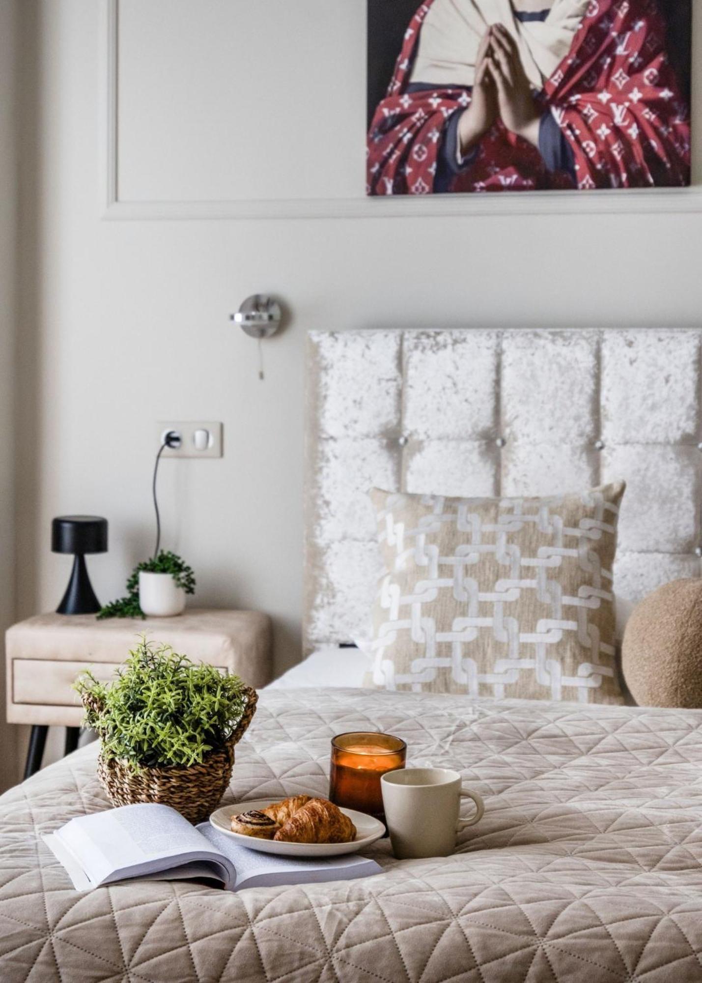 Timeless Elegant Apartment By Opera House Budapest Exteriör bild