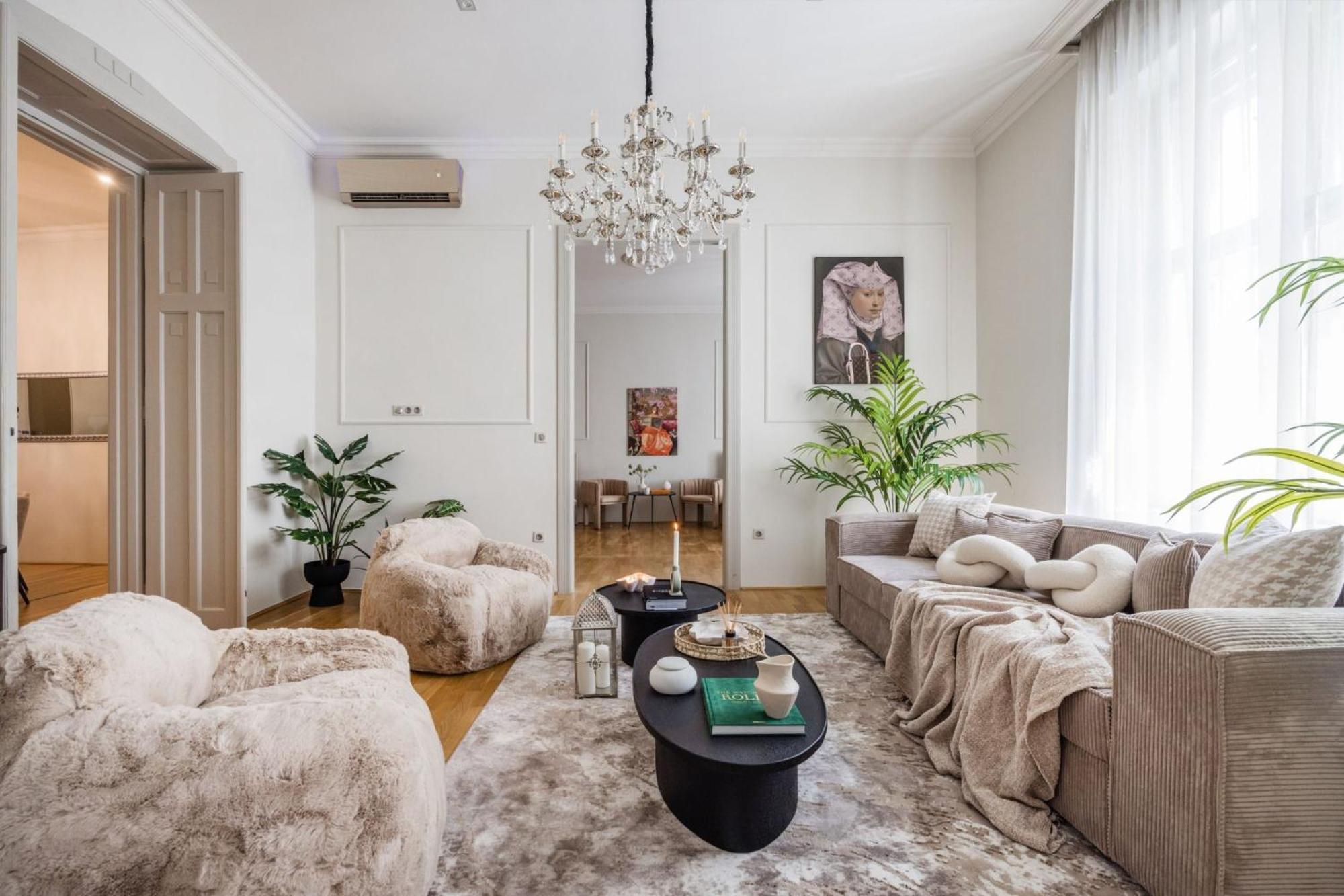 Timeless Elegant Apartment By Opera House Budapest Exteriör bild